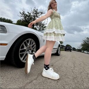 Meet your Posher, Caroline